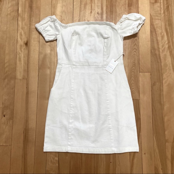 Forever 21 white jeans dress with pockets. NEW!! - Picture 1 of 7